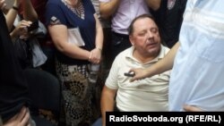 Петро Мельник в залі суду, Київ, 1 серпня 2013 року