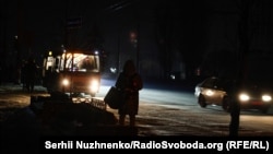 Київ під час відключення світла внаслідок російських атак, Голосіївський район, 20 січня 2026 року