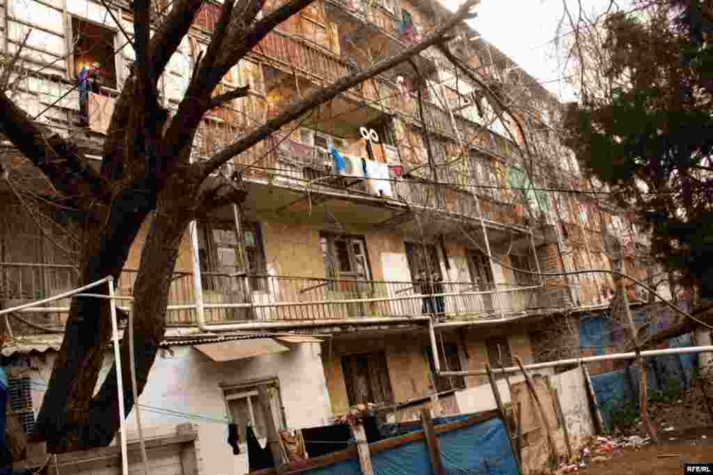 Qaçqın məktəb #13