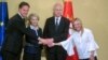 از راست: نخست‌وزیر ایتالیا، رئیس‌جمهور تونس، رئیس کمیسیون اروپا و نخست‌وزیر هلند/ تونس، یکشنبه ۲۵ تیر