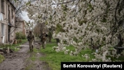 Українські військові в прифронтовій Дружківці, квітень 2026 року