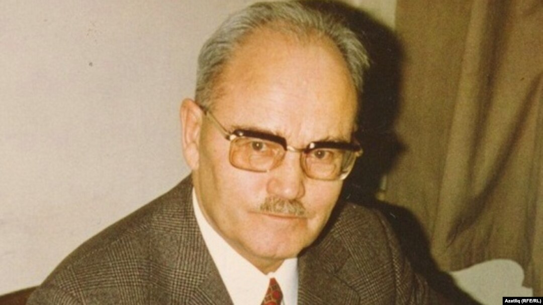Әхмәт Тимер (1912-2003)