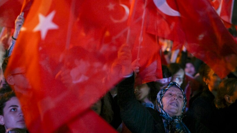 Turcia: Victoria unui politician kurd în alegerile locale, anulată de autorități