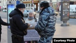 Пикет в Петербурге в поддержку Ильдара Дадина