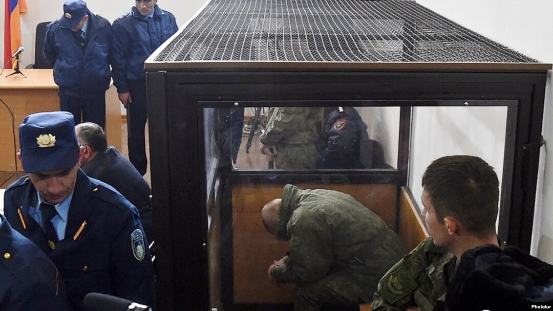 Судове засідання у справі про вбивство сім'ї Аветисян у Гюмрі. 18 грудня 2015 року