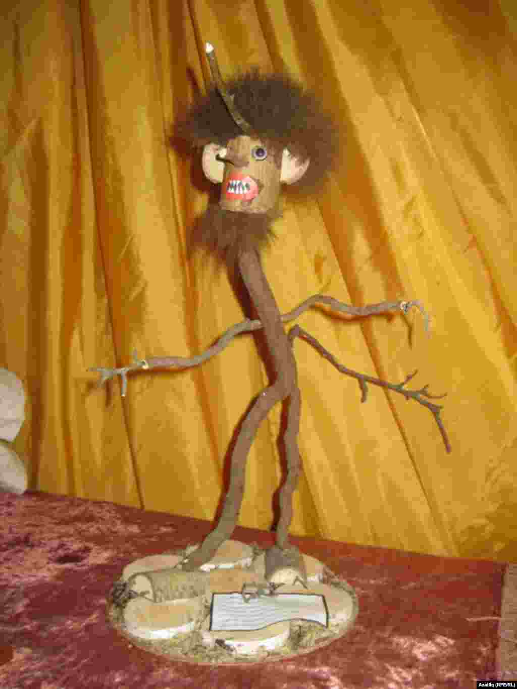 Тал чыбыгыннан эшләнгән шүрәле