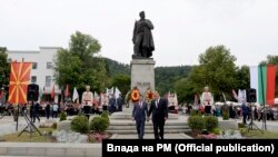Архивска фотографија - Премиерот Заев и Борисов на одбележување на 115 годишнината од Илинденското востание во Благоевград, Бугарија