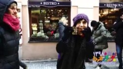 گشتی با هنرمندان برنامه نوروزی در شهر پراگ - قسمت دوم