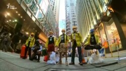 Протест в мініатюрі – житель Гонконгу майструє фігурки активістів (відео)