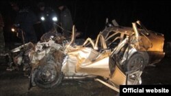 Автобусга урилган андижонликлар ўтирган Нексиядан қолгани шу бўлди.