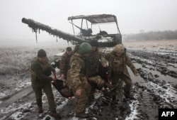 Украинские военные под Бахмутом