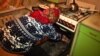 Луганчанка рятується від холоду вдома увімкненою газовою конфоркою (відео)