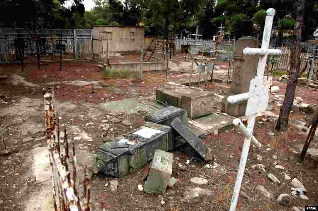 Suraxanıda xristian məzarlığı #9