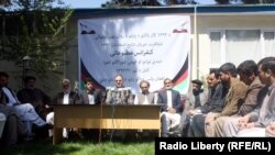 La o conferință de presă a ONG-urilor de la Kabul pe tema alegerilor 