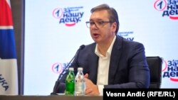 Aleksandar Vučić u sedištu svoje Srpske napredne stranke, 20. oktobar 2020. godine.