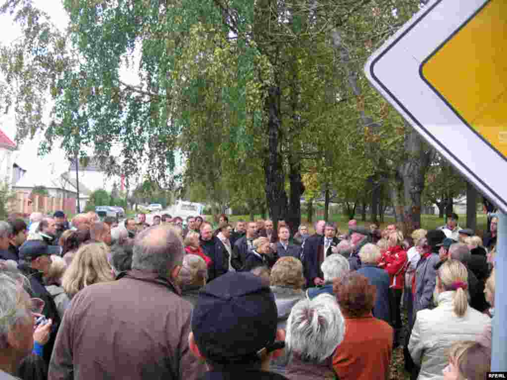 Жыхары Сельгаспасёлку пратэстуюць супраць зносу іх дамоў, 4 кастрычніка