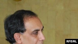 Ambasadorul Asif J. Chaudhry