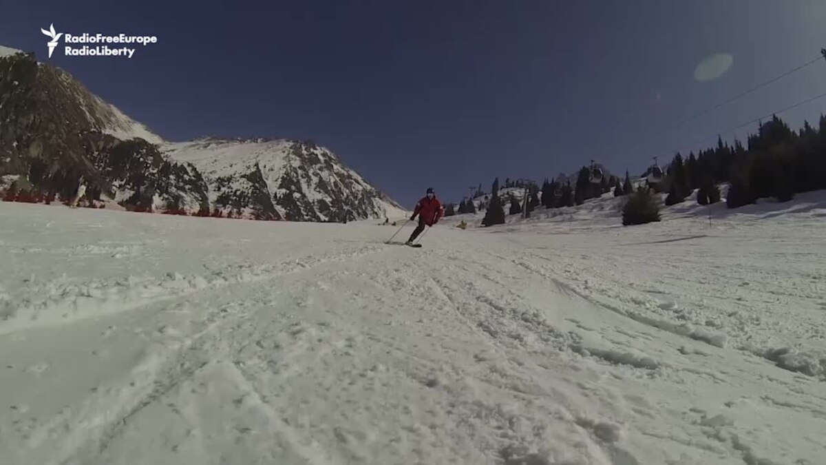 Skiing On One Leg The Popular Rescuer in Kazakhstan