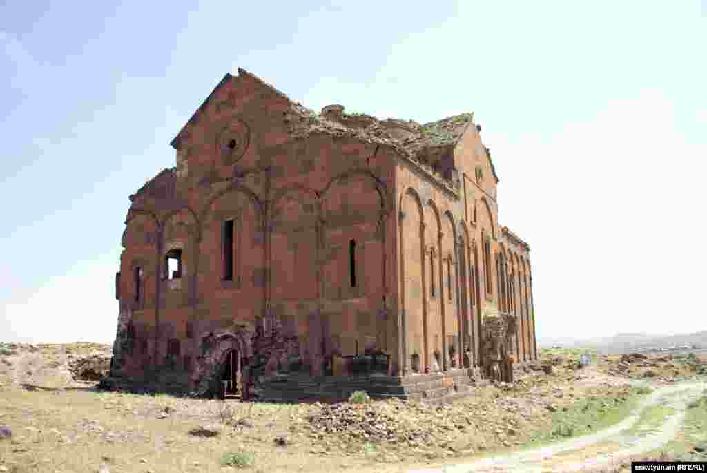 The ruins of Ani, the capital of a medieval Armenian kingdom. Ani is located in Turkey's northeastern Kars region, less than 1 kilometer from modern-day Armenia. All photographs courtesy of azatutyun.am