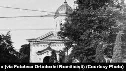 Biserica Sfânta Vineri, unul din punctele cardinale ale credincioșilor mai mult sau mai puțin avuți, vreme de trei secole. Foto: Dan Vartanian.