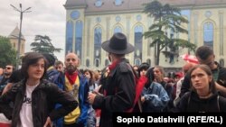 Georgia -- Protest rally against government anti-drug policy, front of parliament, Tbilisi, 13May2018