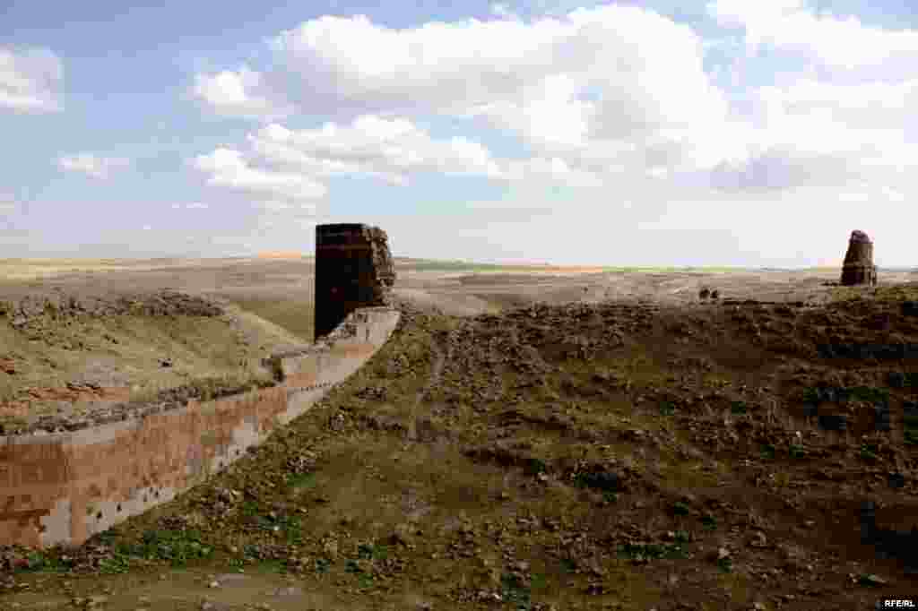 İpək yolu üstündə Anı xərabələri #6