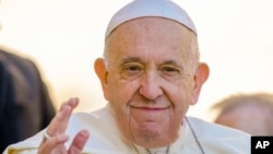 Римо-католицький лідер також засудив зростаючий ризик ядерної війни, назвавши це «абсурдом»