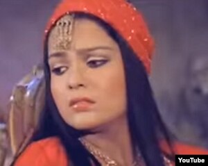 "Abdulla", "Əlibaba və 40 quldur" və başqa filmlərdəki rolları ilə SSRİ-də məşhurlaşmış Zeenat Aman