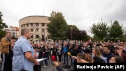 Protest novinara zbog premlaćivanja Vladimira Kovačevića iz BN televizije u Banja Luci, 27. avgust 2018.