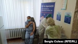 Institutul de Medicină Urgență - primele vaccinări anti Covid-19, Chișinău 2 martie 2021