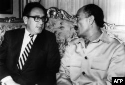 Генри Киссинджер и президент Египта Анвар Садат, 1973 год