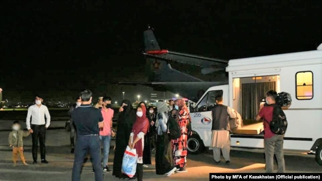 В 2021 году, после возвращения талибов к власти в Афганистане, власт Казахстана эвакуировали из этой страны 35 человек, в том числе этнических казахов