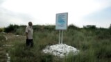 Kyrgyzstan-Krasnorechka found a fragment of a Buddha statue, 15Jul2014