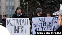 Protest la Chişinău împotriva alianţei PLDM-PD, 25 ianuarie 2015