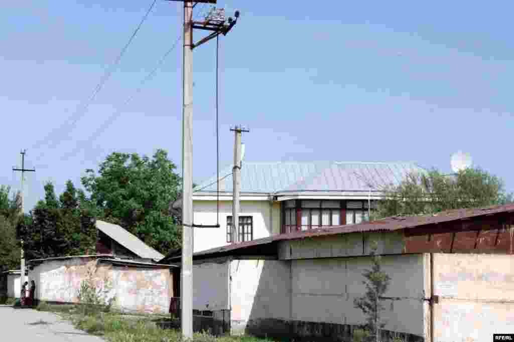 Бомпӯшиҳои рангини Душанбе #100