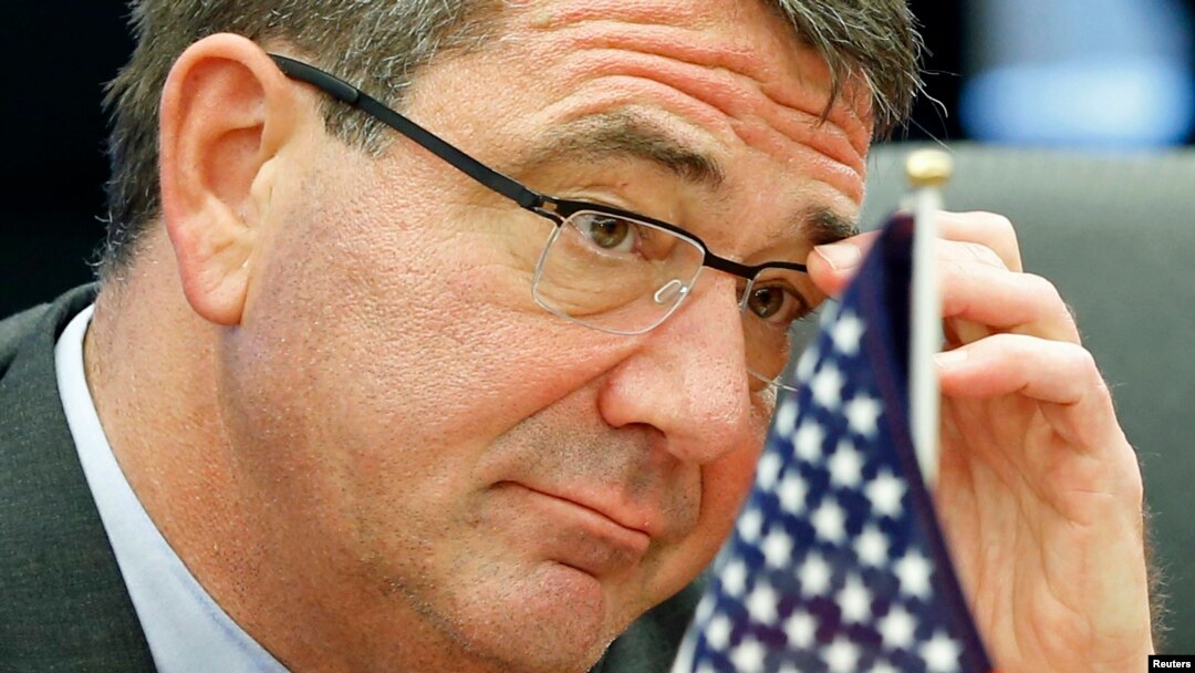 Ashton Carter