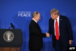 Встреча Владимира Путина и Дональда Трампа на Аляске 15 августа вызвала в мире неоднозначную реакцию