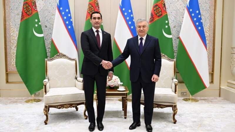 Türkmen-özbek gatnaşyklaryndaky meseleler il-ýurt bähbitlerine 'ters gelýär'