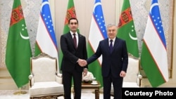 Serdar Berdimuhamedow we Şawkat Mirziýoýew. Daşkent, 16-njy noýabr, 2025. 