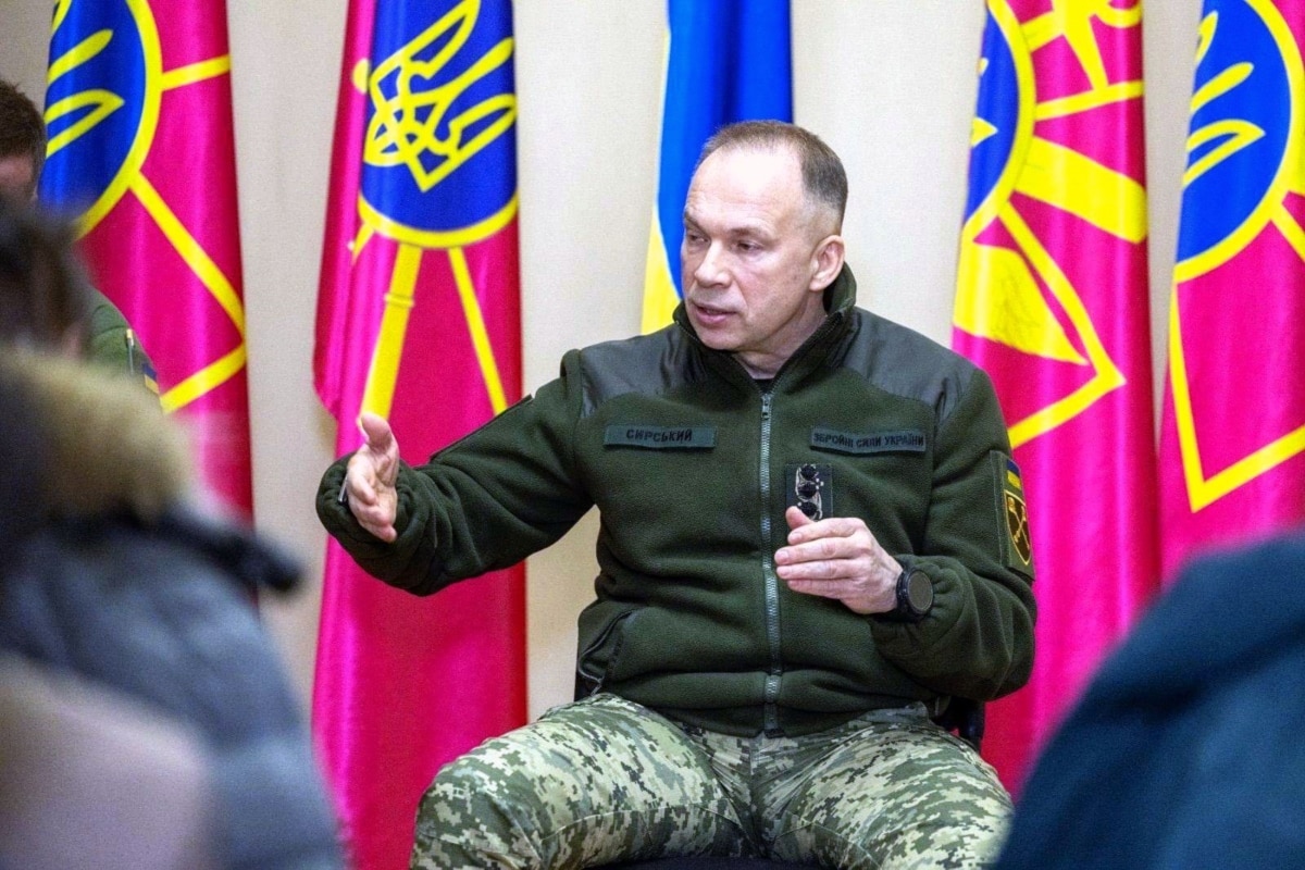 «Потрібно зосередитися на війні» – Сирський відреагував на критику Федорова