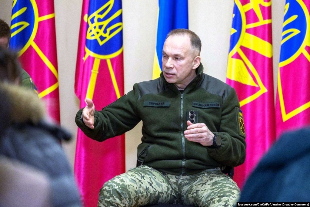 Головнокомандувач ЗСУ Олександр Сирський під час спілкування із журналістами, 6 лютого 2026 року