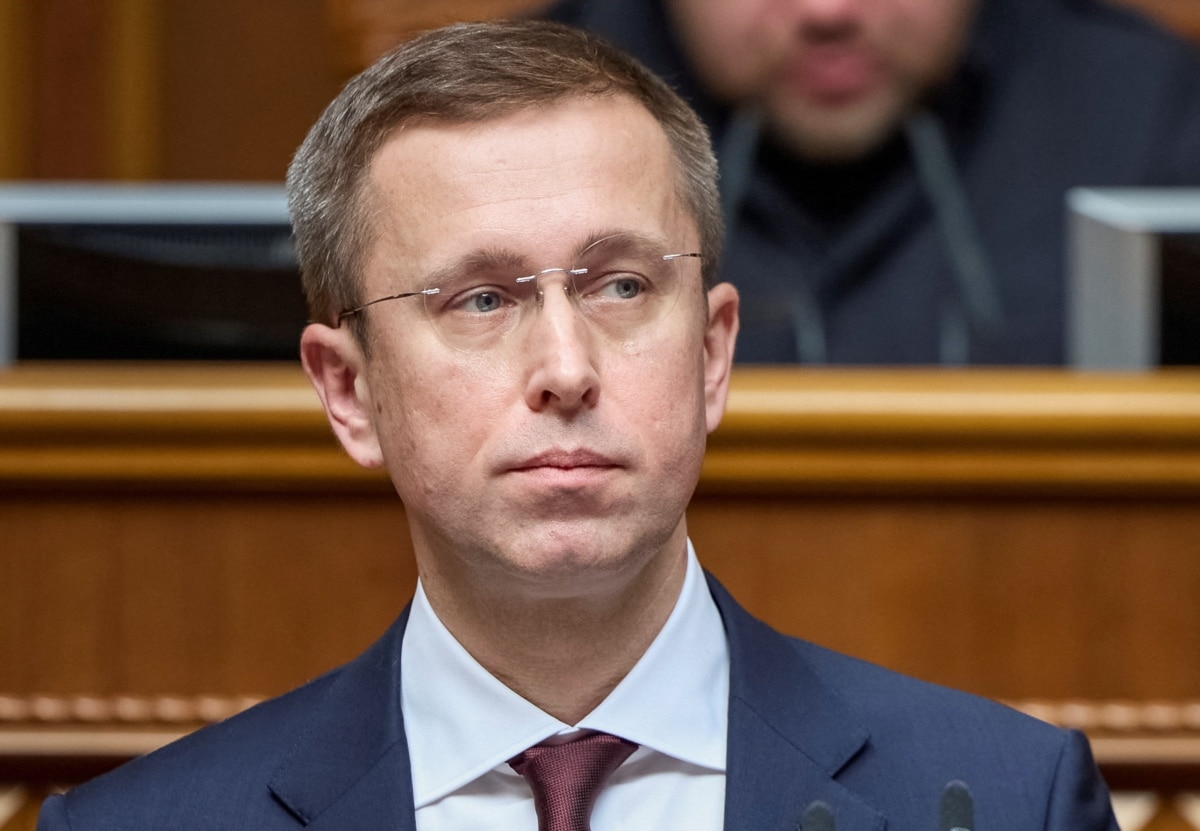 Кабмін готує зміни для роботи під час тривалих повітряних тривог – Корецький