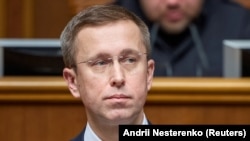 «Те, що працює ефективно, прискорювати і продовжувати, те, що неефективне, скасовувати», – пояснив Корецький 