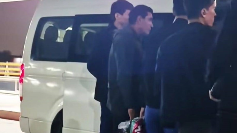 Maryda gatnaýan minibuslar azalýar, ýolagçylar kösenýär