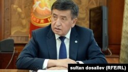 Сооронбай Жээнбеков.