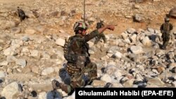 Ushtar afgan, ilustrim.