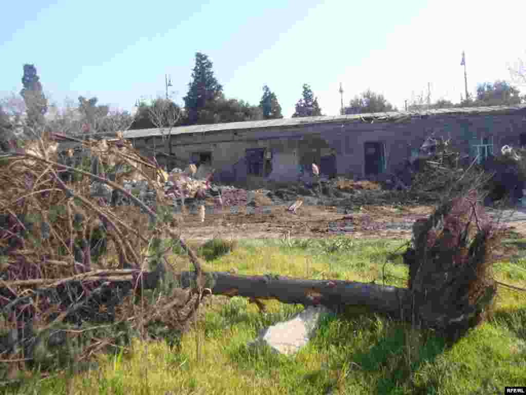 21-ci əsrin xarabalığı #24