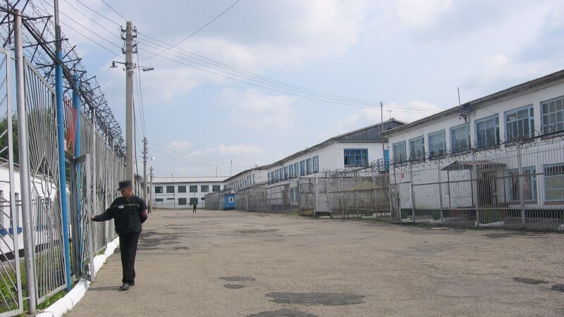 Затвореници во сибирски затвор започнаа масовен штрајк со глад 