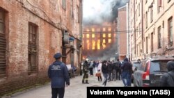 Пожар в здании Невской мануфактуры.
