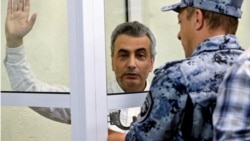 Лев Шлосберг в суде, 17 августа 2026 года